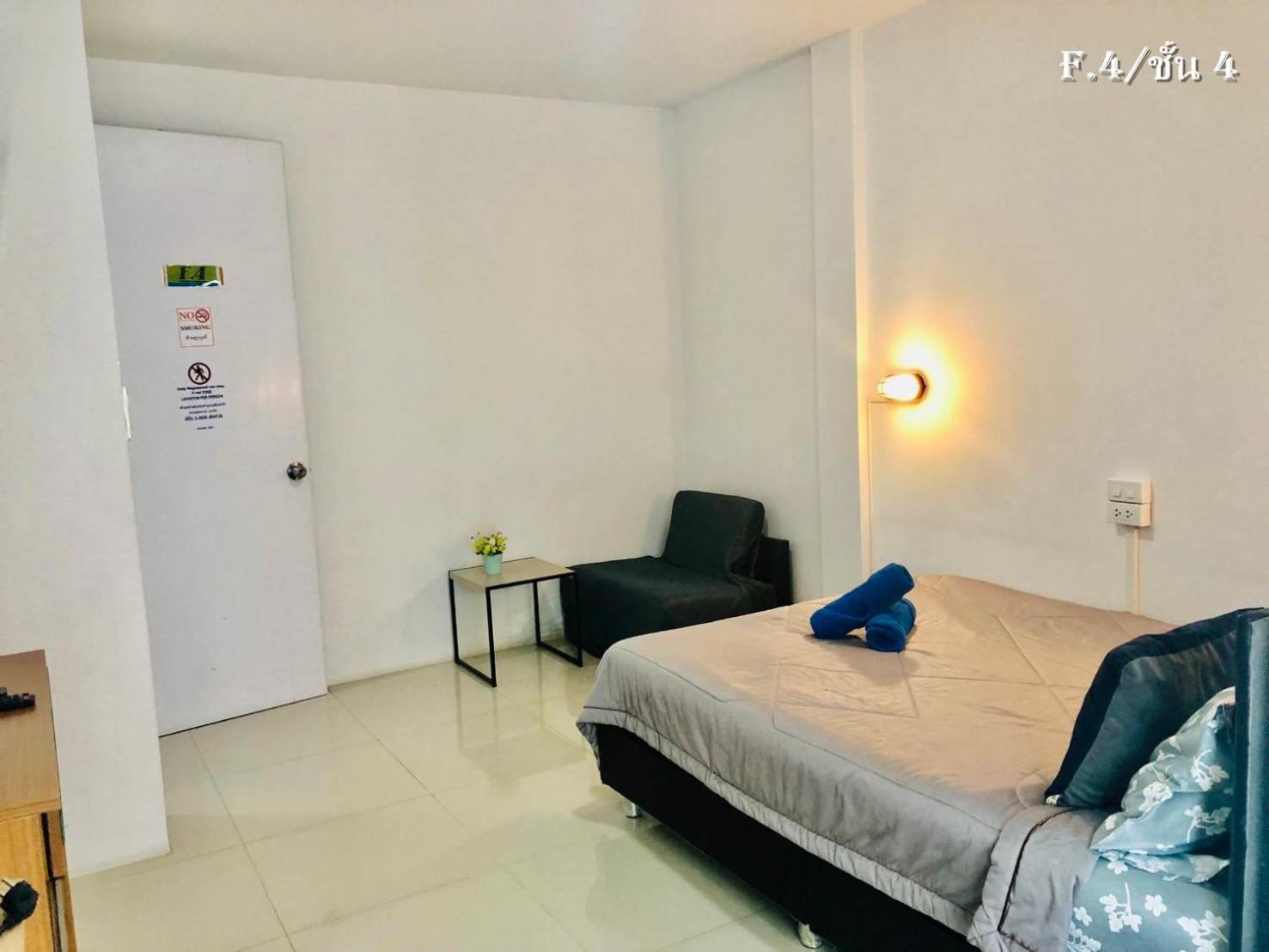 Homey-Sleepy Don Mueang Airport Hostel Bangkok Esterno foto